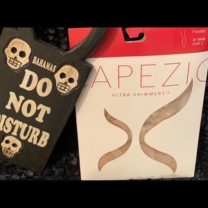 Capezio💕Shimmer Stocking